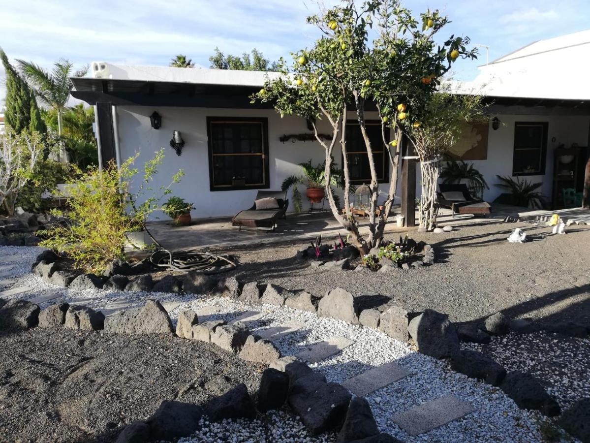 Habitaciones Dona Cris Puerto del Carmen  Exterior foto