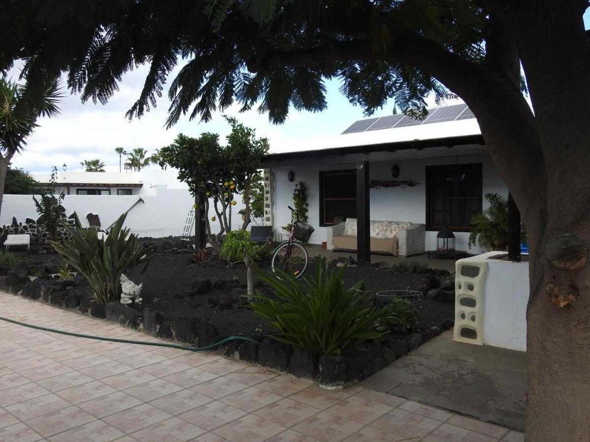 Habitaciones Dona Cris Puerto del Carmen  Exterior foto
