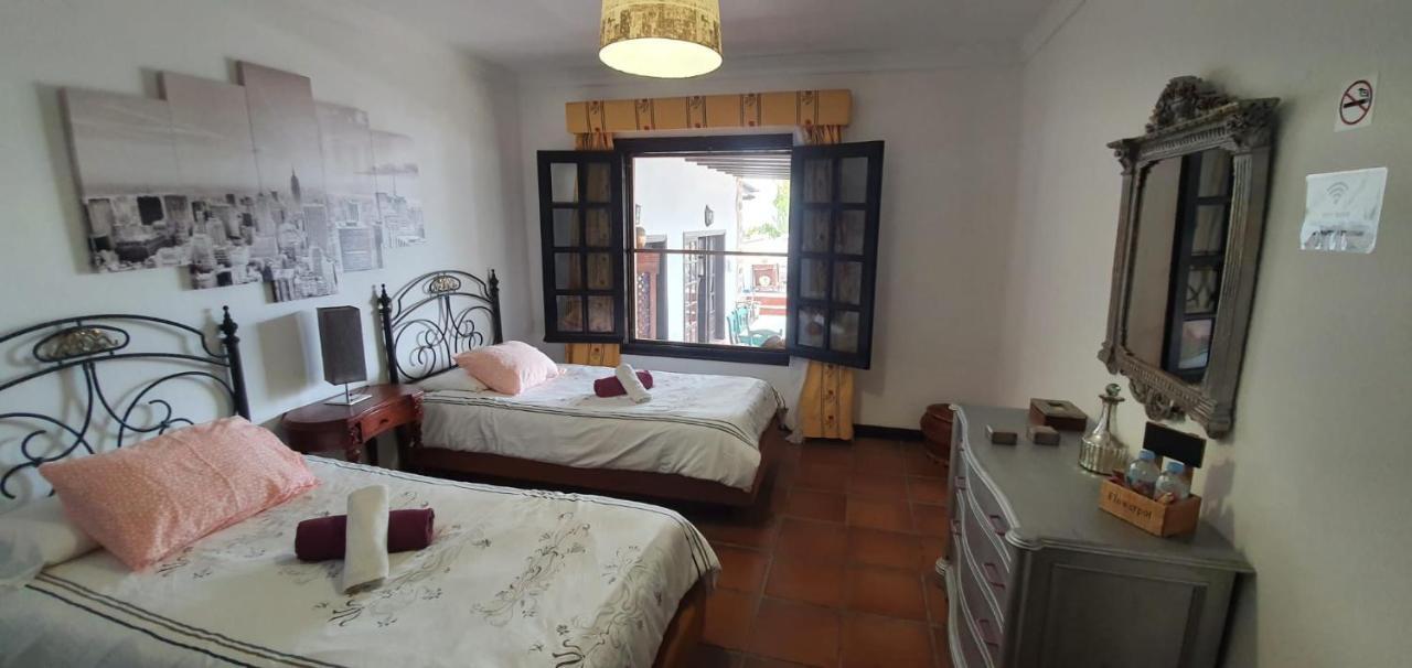 Habitaciones Dona Cris Puerto del Carmen  Exterior foto